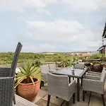 בית נופש Sea Haven